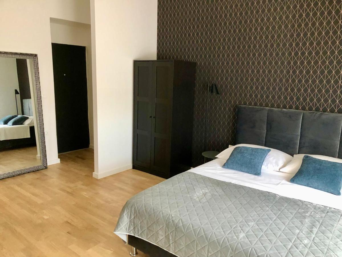 Hedone City Luxury Apartments With Free Parking Pula Bagian luar foto